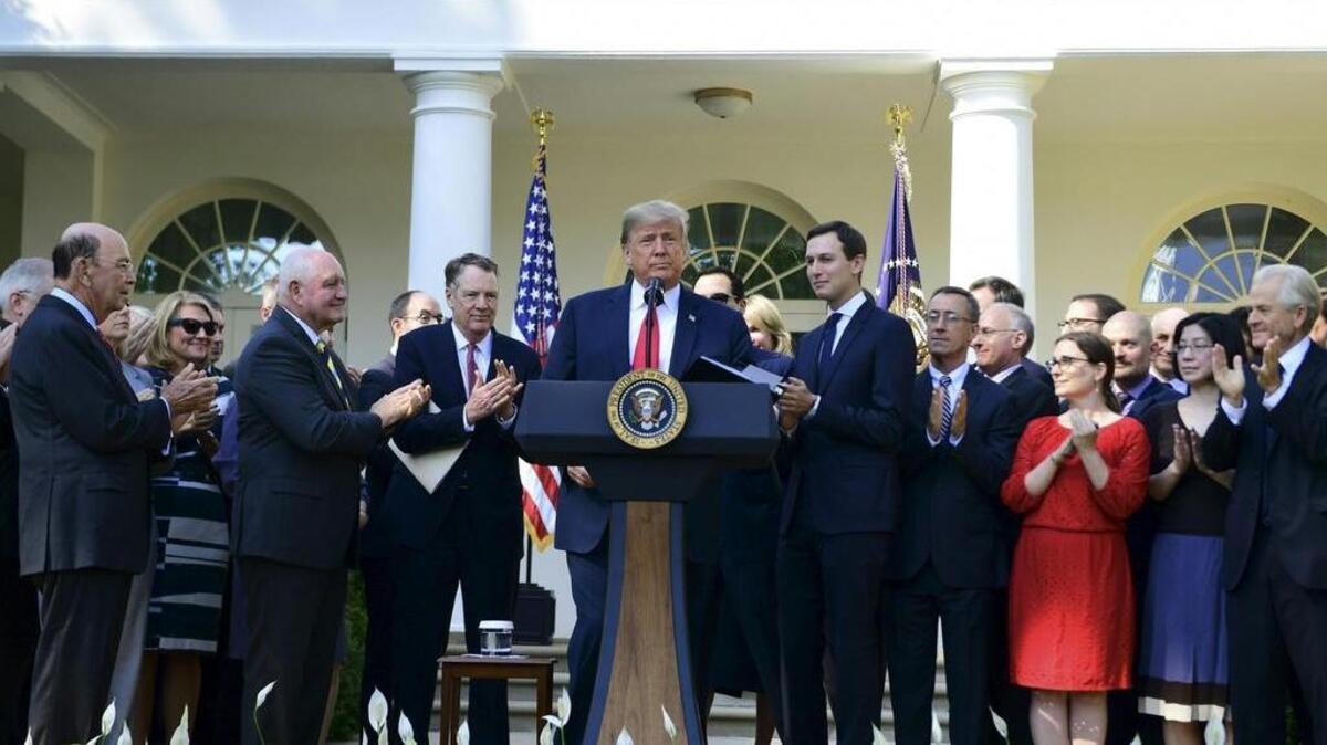 El presidente de EEUU, Donald Trump, habla desde el Rose Garden de la Casa Blanca en Washington, DC, cuando hace comentarios sobre el Acuerdo de México y Estados Unidos el 1 de octubre de 2018.