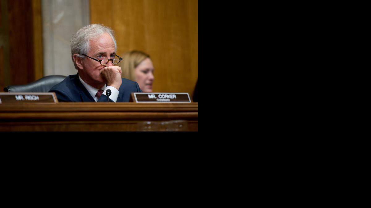 
Obama telefoneó al presidente del influyente Comité de Relaciones Exteriores del Senado, el republicano Bob Corker, para defender el acuerdo con Irán y evitar un posible bloqueo por parte del Congreso.
