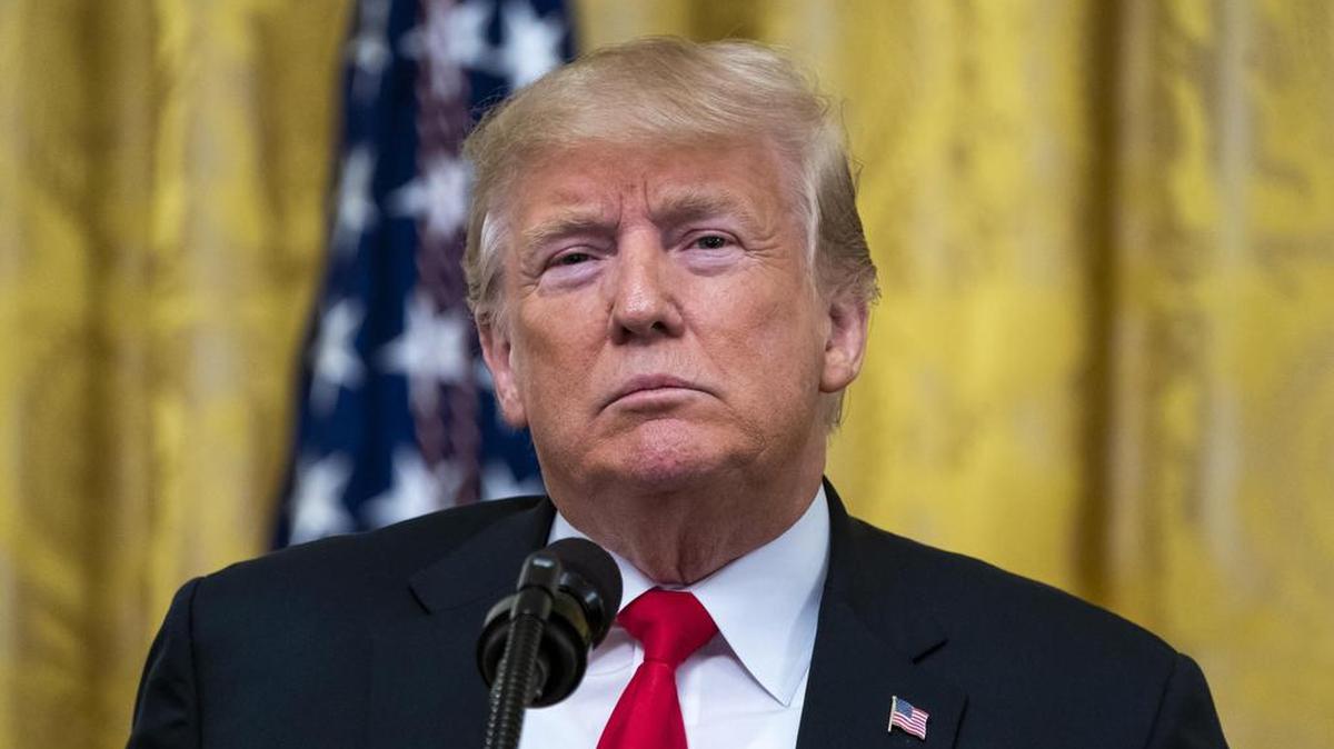 El presidente de los Estados Unidos, Donald J. Trump, participa en un evento para honrar a los agentes de inmigración federales en el Salón Este de la Casa Blanca en Washington, DC, EEUU, el 20 de agosto de 2018.