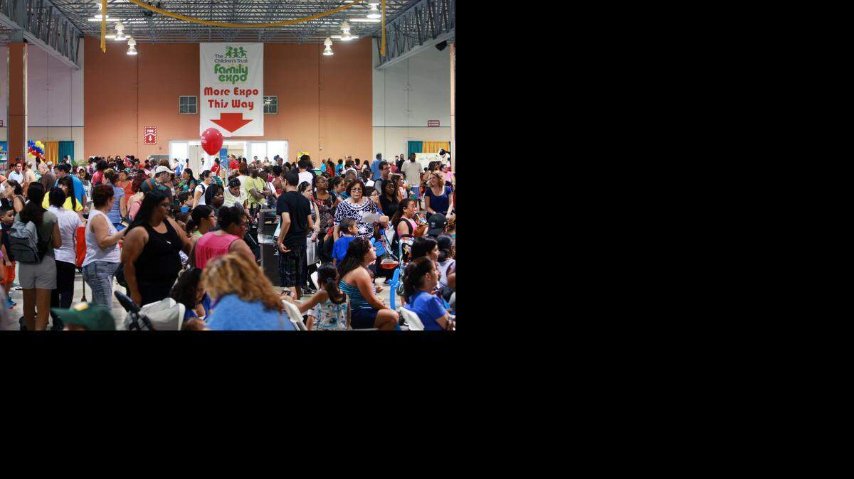 
Miles de personas asistieron a la inauguración de ‘Family Expo,’ en el Miami-Dade County Fairgounds.


