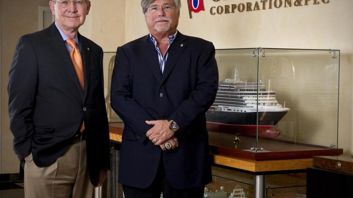 El presidente y director ejecutivo de Micky Arison (der.), de Carnival Corporation, en Doral. Arison preside la Asociación de Cruceros de la Florida y el Caribe (FCCA por sus siglas en inglés).