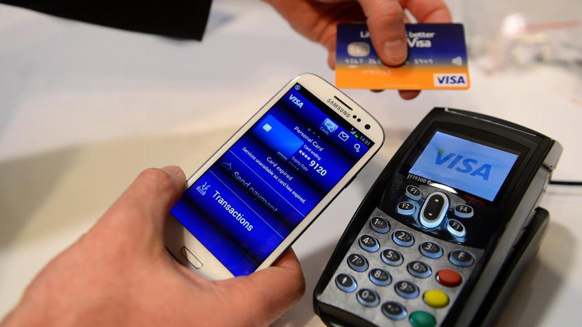 La tecnología puede resolver muchos de los problemas que tienen los clientes del banco.