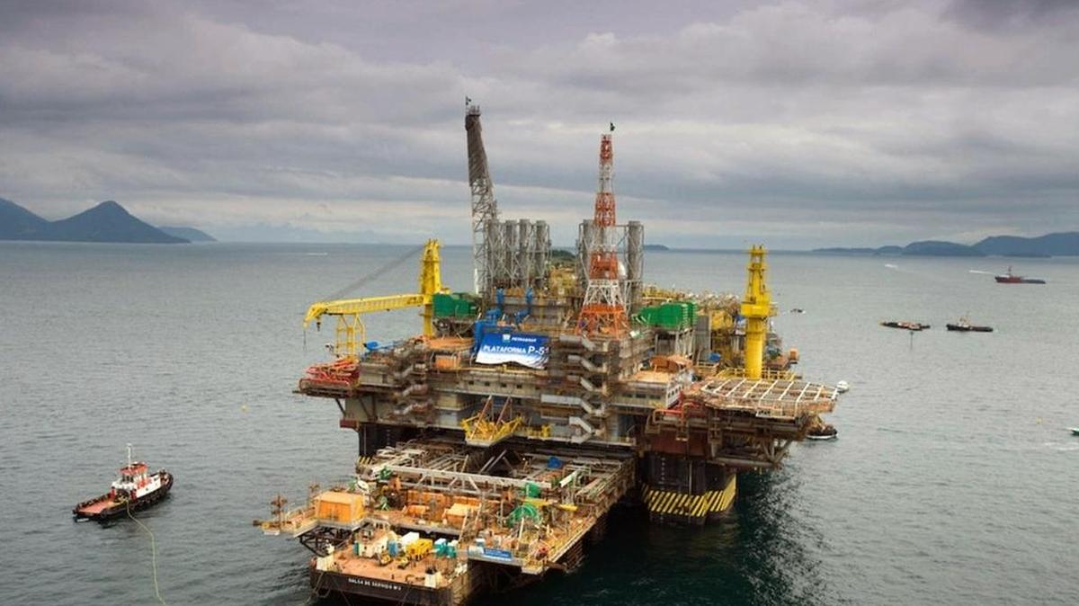 Una plataforma petrolera de la estatal brasileña Petrobras. Foto de archivo.