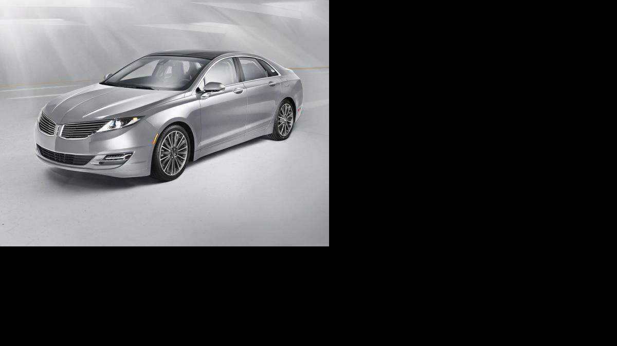 
El nuevo Lincoln MKZ/MKZ Híbrido para el 2015 combina el lujo con un precio atractivo.
