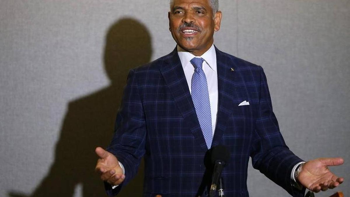Arnold Donald, presidente ejecutivo de Carnival Corp., asumirá la presidencia de la Asociación Internacional de Líneas de Cruceros (CLIA).