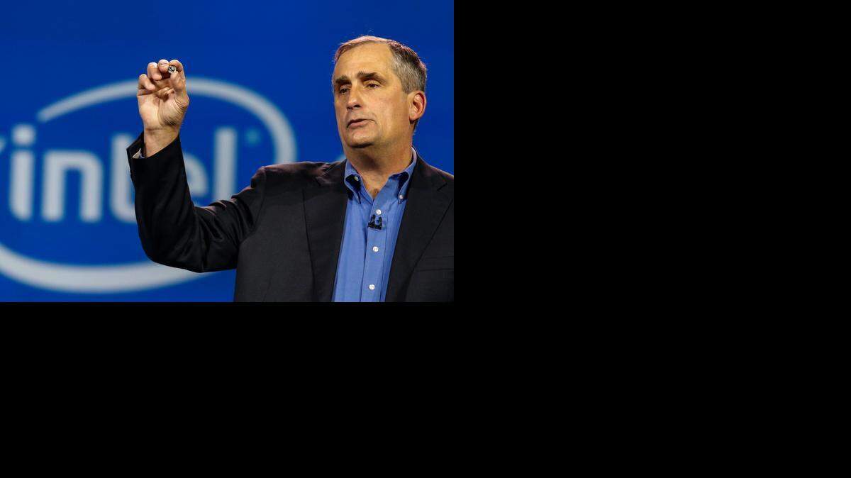 <cutline_leadin>Brian Krzanich</cutline_leadin>, gerente general de Intel durante una demostración en Las Vegas, el miércoles.