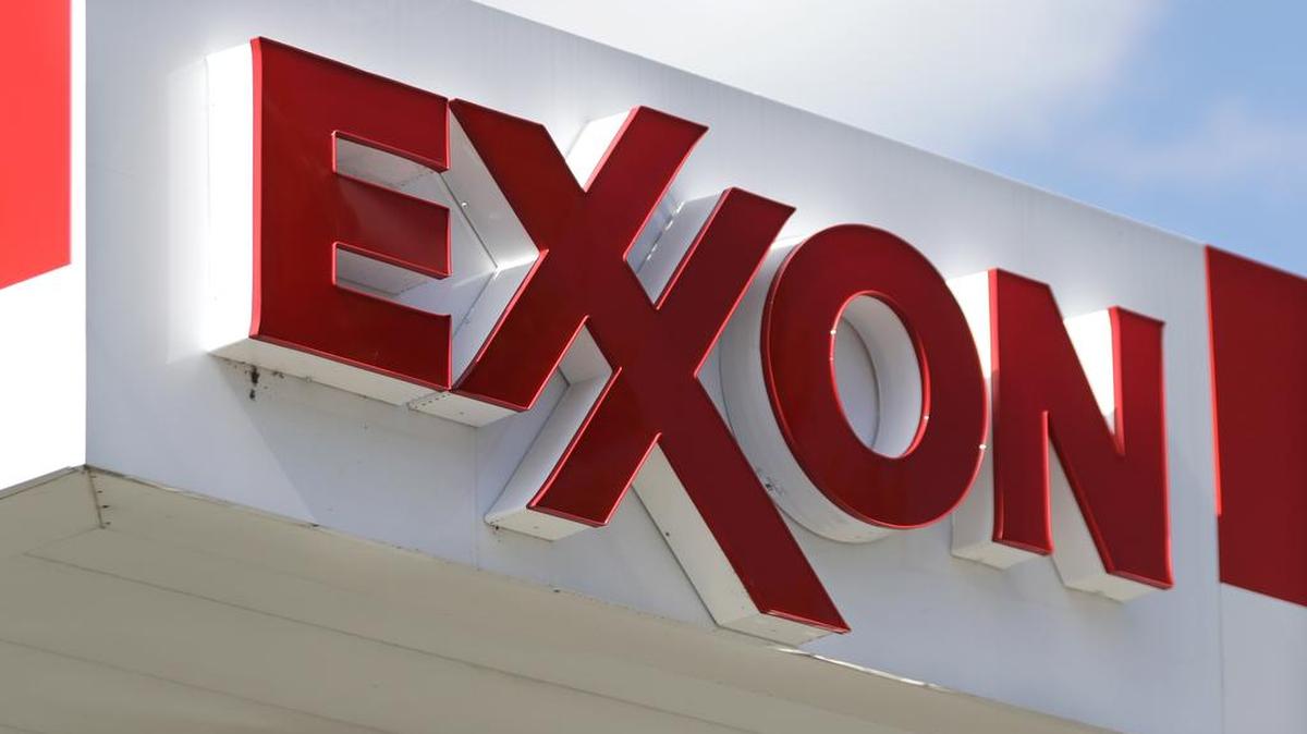 El beneficio de Exxon en el trimestre cerrado el 30 de junio prácticamente se duplicó a $3,400 millones.