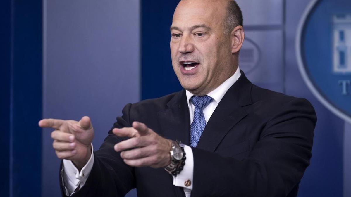 El director del Consejo Económico Nacional Gary Cohn responde preguntas de los medios de comunicación durante la rueda de prensa diaria de la Casa Blanca en Washington, DC (Estados Unidos), el jueves 28 de septiembre de 2017.