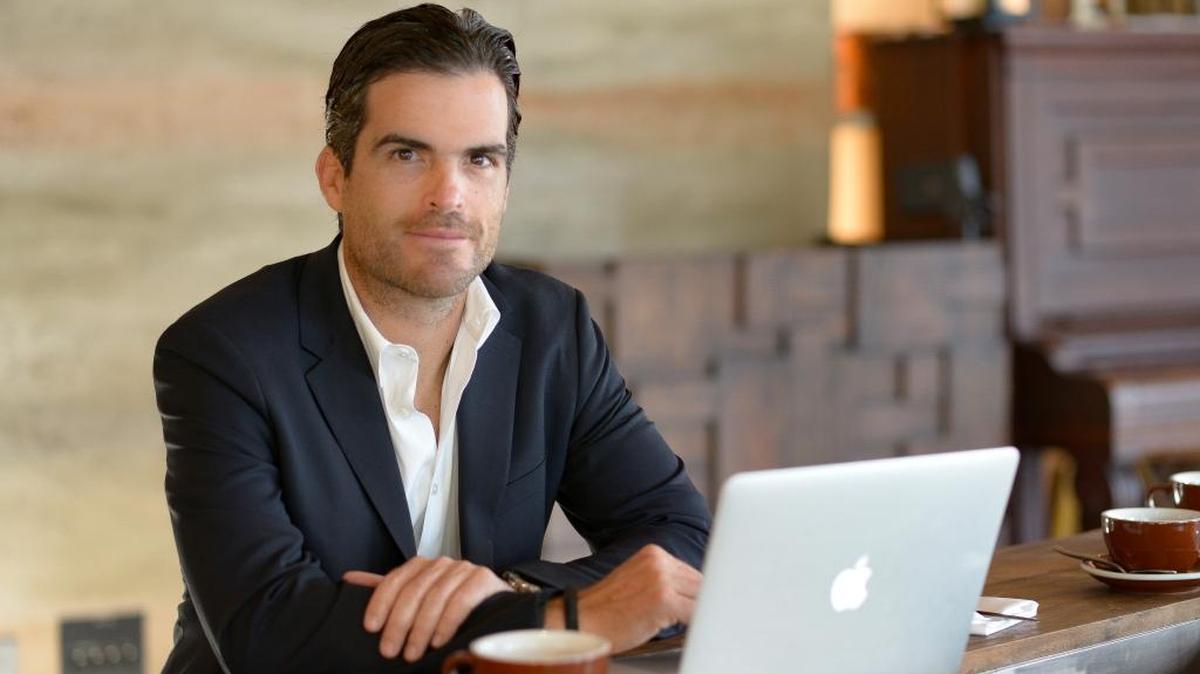 Jorge Partidas, director ejecutivo de Globofran, presentó el informe "Inversiones Migratorias" realizado por la empresa Globofran, con sede en Miami.
