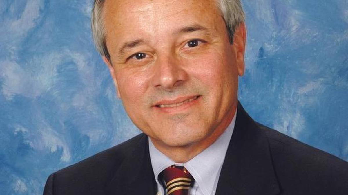 Aurelio Fernandez III, el nuevo director ejecutivo del Memorial Healthcare de Broward.