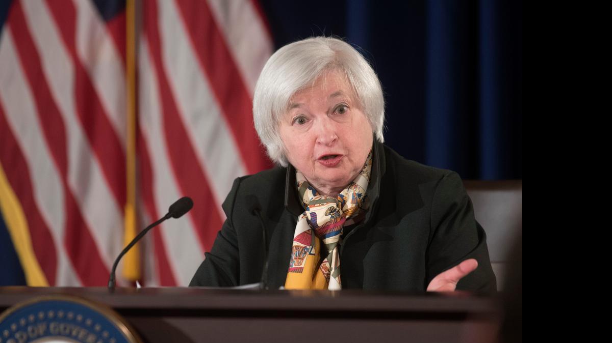 
La presidenta del organismo, Janet Yellen, justificó la eliminación de la palabra “paciente” del comunicado del banco central estadounidense, lo que abría la puerta a un alza de tipos tan pronto como en junio. Foto de archivo
