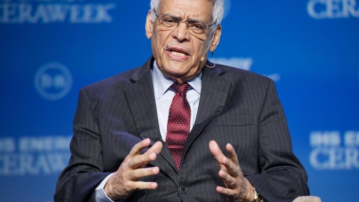 Abdalla Salem El-Badri, secretario general de la OPEP, habla en febrero durante una conferencia en Houston.