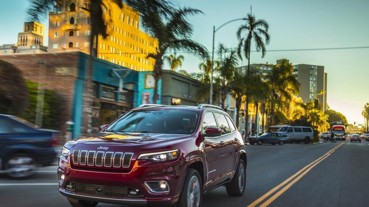 El Jeep Cherokee Overland del 2019 trae la elegancia, la confiabilidad y el porte ganados por décadas de experiencia.