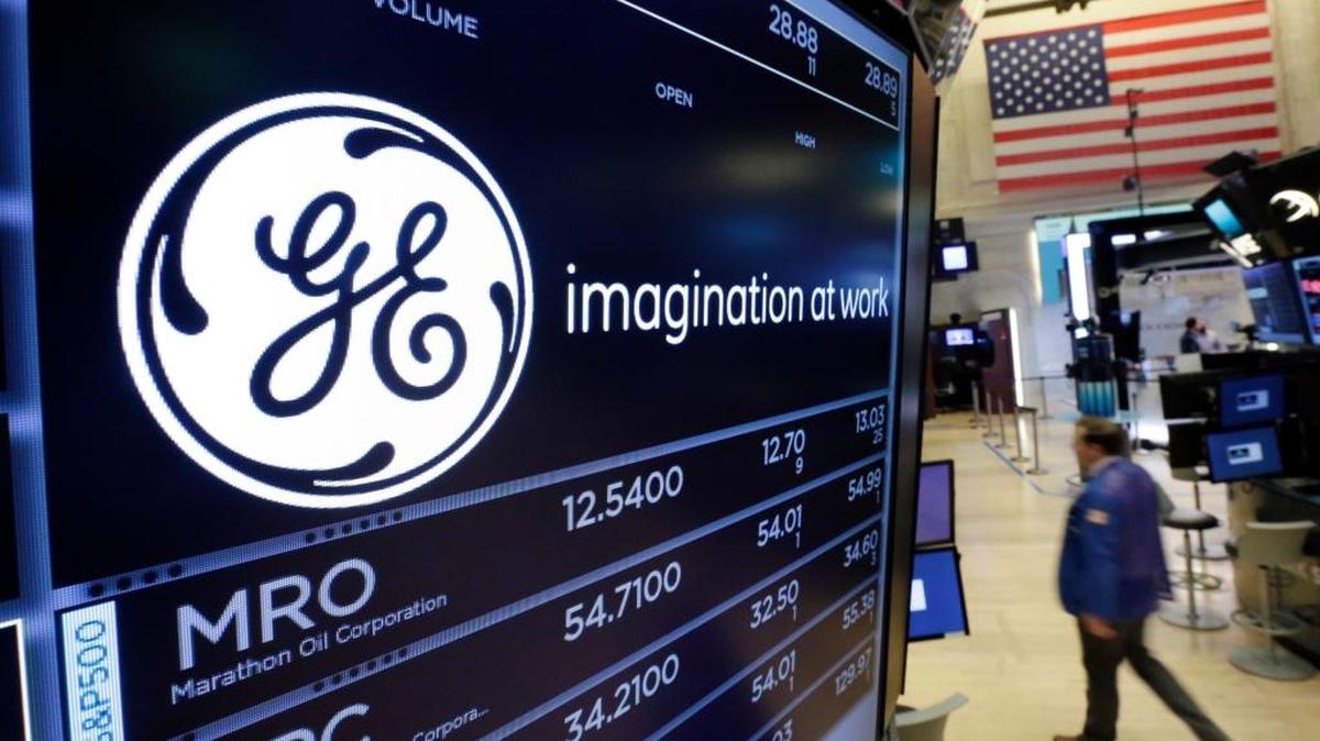 GE reportó una caída de ganancias atribuida a la permanente debilidad de las áreas de electricidad, petróleo y gas y dijo que en los próximos dos años reducirá activos por $20,000 millones.
