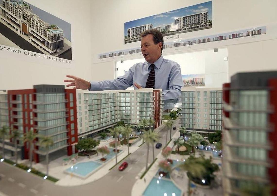 The president and CEO of Century Homebuilders Group, Sergio Pino, at the sales center of the Midtown Doral residential complex in 2016.
