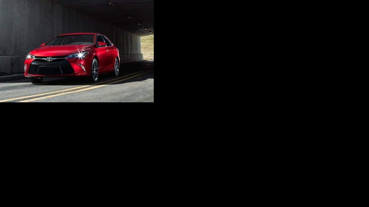 
El nuevo Toyota Camry ha sido rediseñado para hacerlo más atractivo. es un vehículo orientado a las necesidades de la familia.

