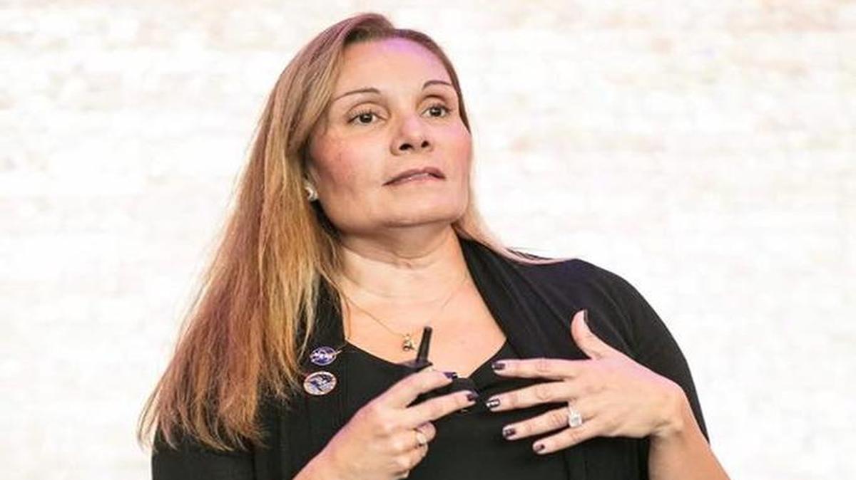 La ingeniera de realidad virtual de la NASA, la venezolana Evelyn Miralles, aseguró que en el futuro los aparatos de dicha tecnología formarán parte del “día a día” del ser humano.