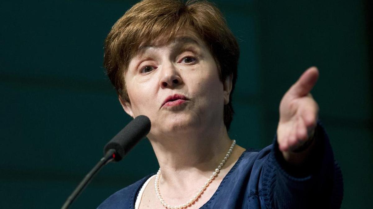 Kristalina Georgieva, confirmada como nueva directora del FMI, habla en Washington en una reciente reunión del Banco Mundial y el FMI.
