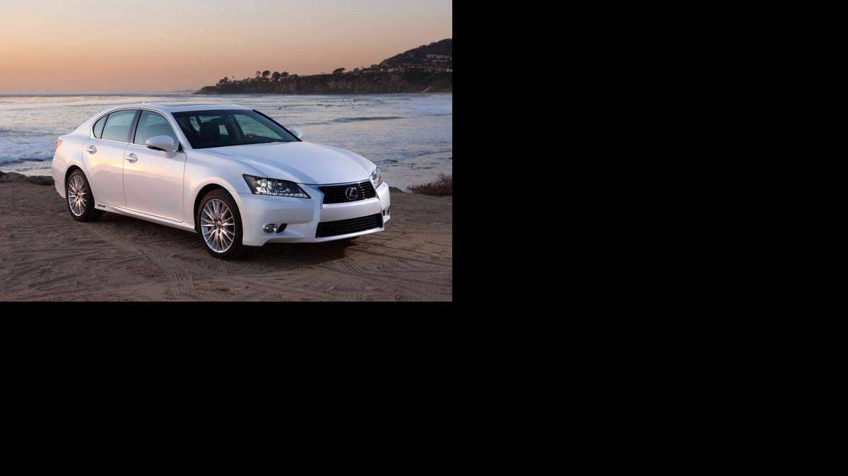 <cutline_leadin>El GS </cutline_leadin>450h para el 2015 trae el nuevo paquete deportivo M con 338 HP de fuerza, que le da 60 mph en sólo 5,6 segundos