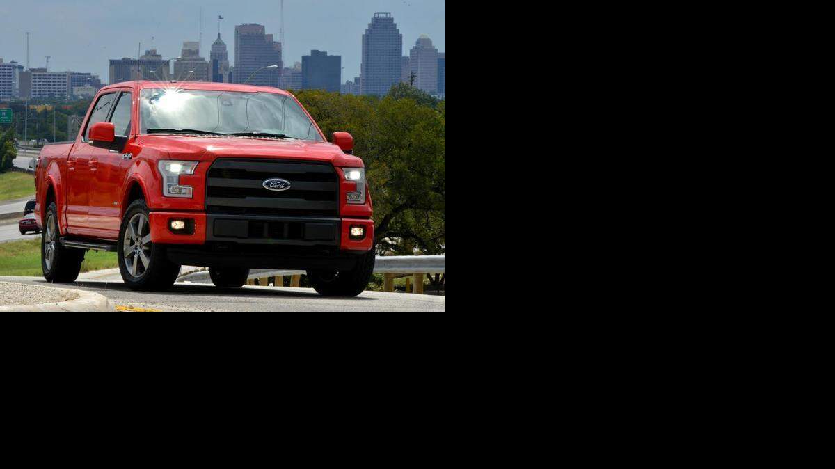 
Los consumidores están por ver las ventajas del aluminio sobre el acero en la construcción de la nueva F-150 de Ford.
