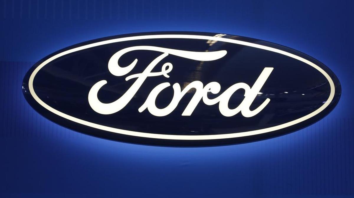 Ford anunció el viernes que invertirá en Argo AI para incorporar la tecnología en los primeros vehículos autónomos del 2021.