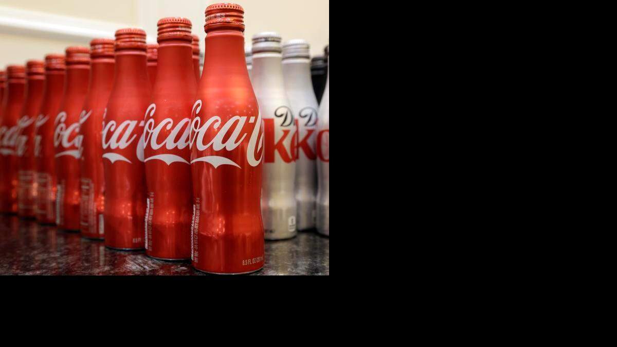 
El fabricante trabaja con especialistas en salud y nutrición que sostienen que la bebida de cola es una merienda sana.
