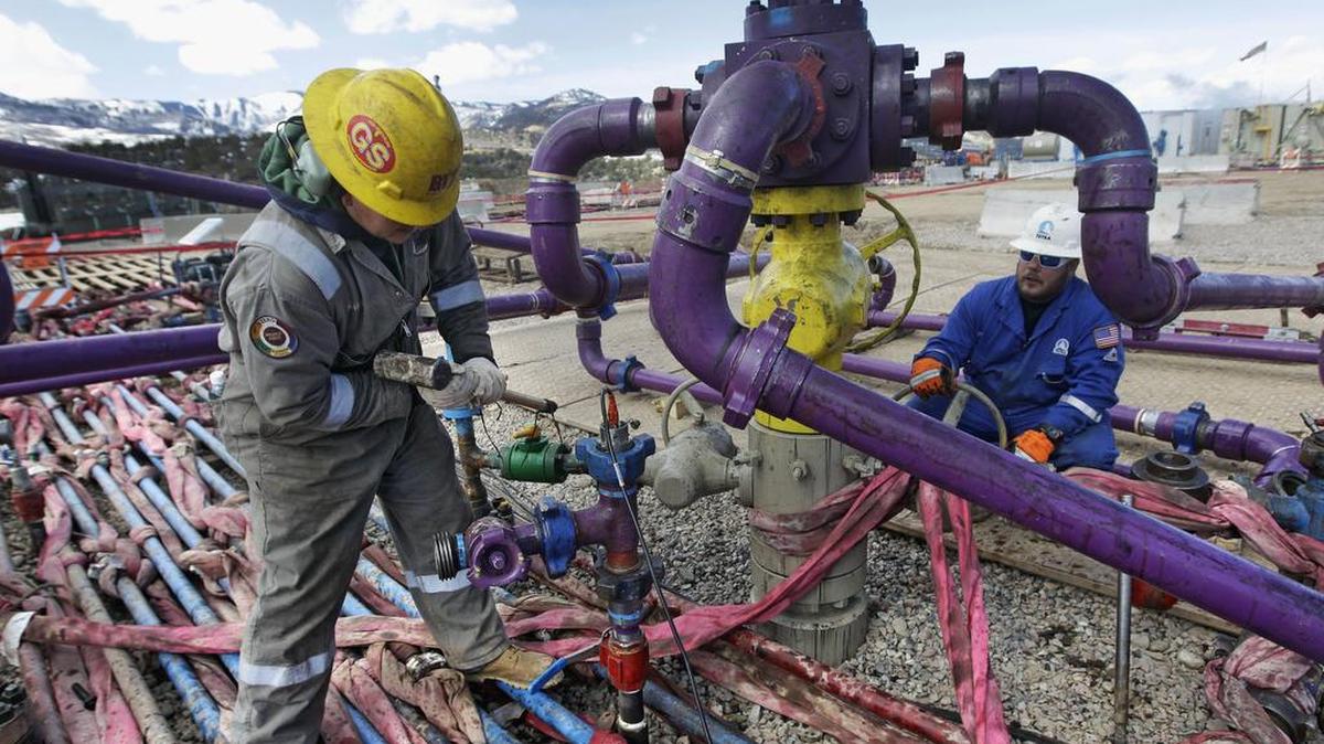 Washington propondrá que en el curso de los próximos cinco años se grave con $10 cada barril de petróleo para financiar inversiones en transportes “limpios”
