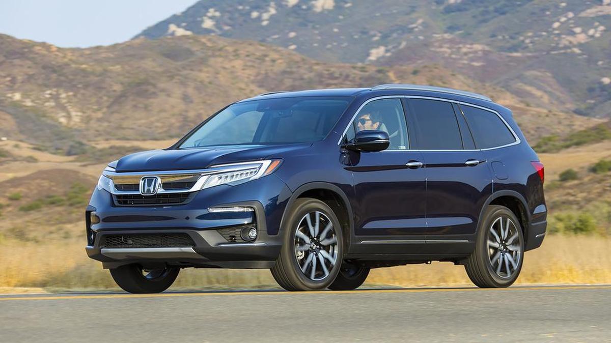 El Honda Pilot del 2019, está bien arriba en la familia de los SUV familiares de tres filas de asientos. Es un vehículo muy práctico, versátil, seguro y confortable.