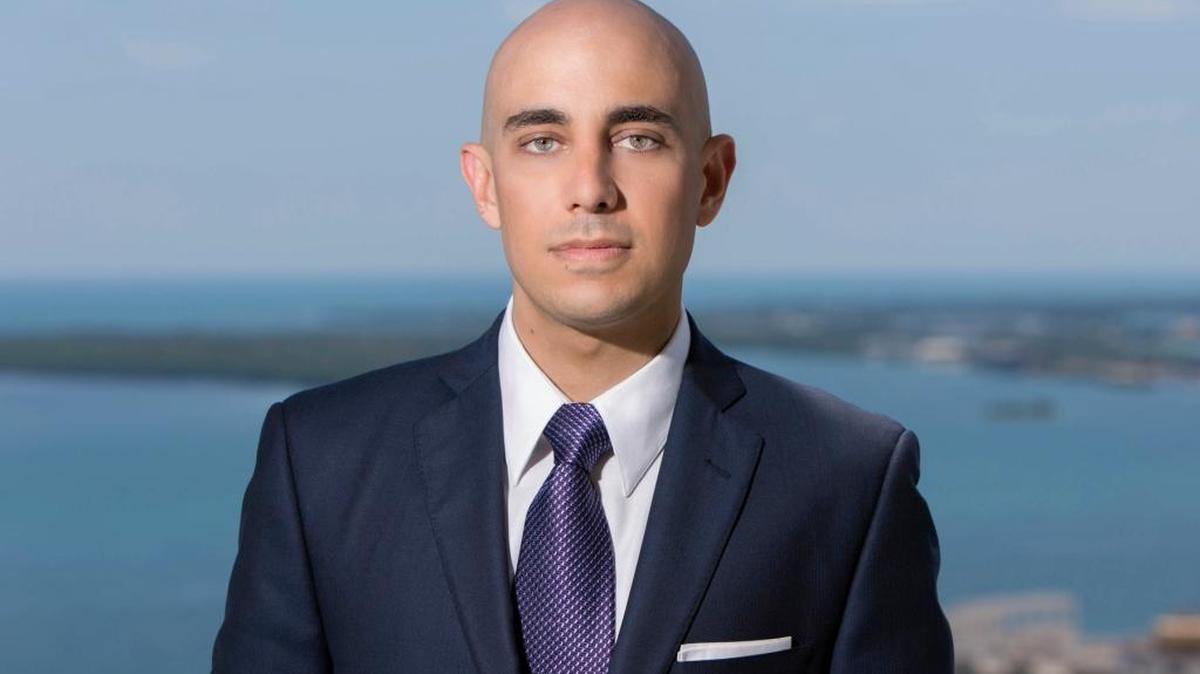 Yamal Yidios, fundador y propietario de Ytech, anunció la compra del edificio de oficinas del BankUnited ubicado en el 1428 Brickell Avenue.
