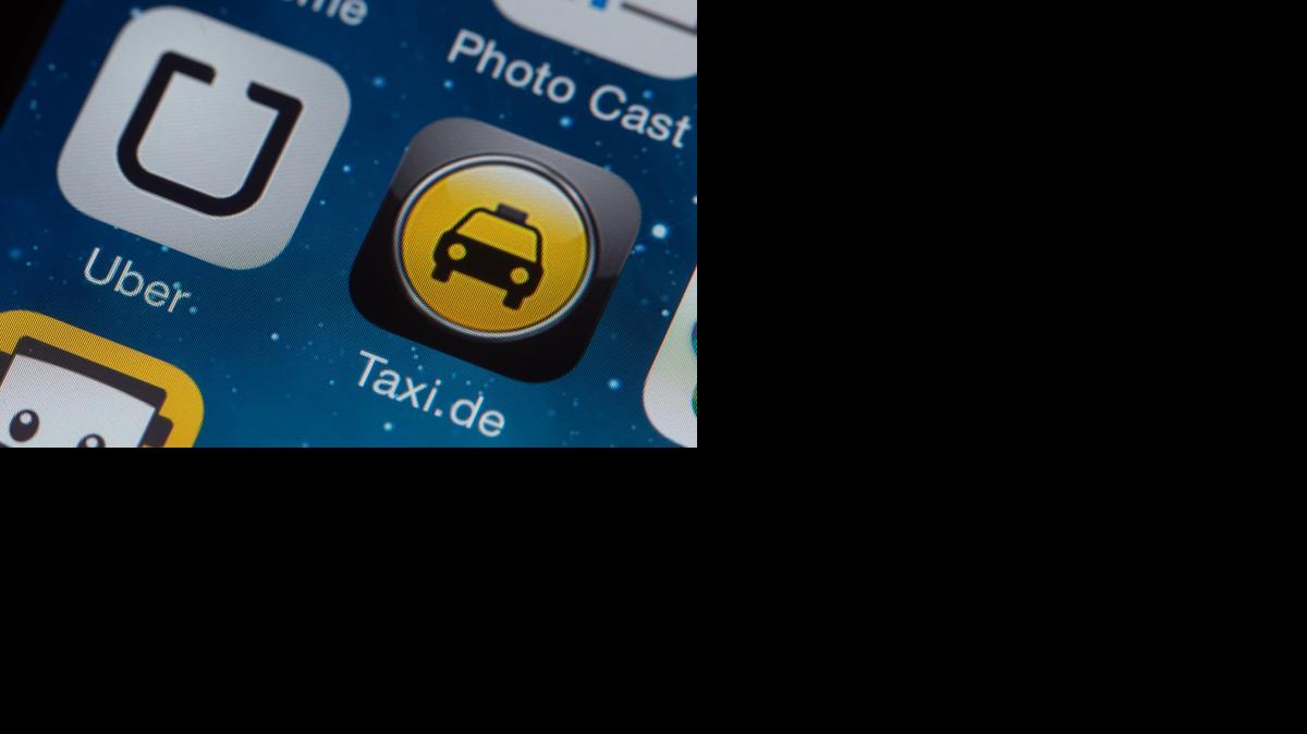 
Uber funciona a través de una aplicación para celulares y está presente en más de 40 ciudades.
