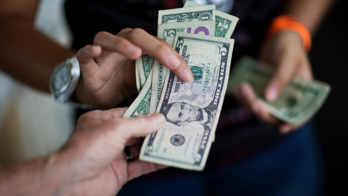 El total de los préstamos solicitados por consumidores estadounidenses aumentó en $20,800 millones de dólares en septiembre, reportó la Reserva Federal el martes 7 de noviembre.