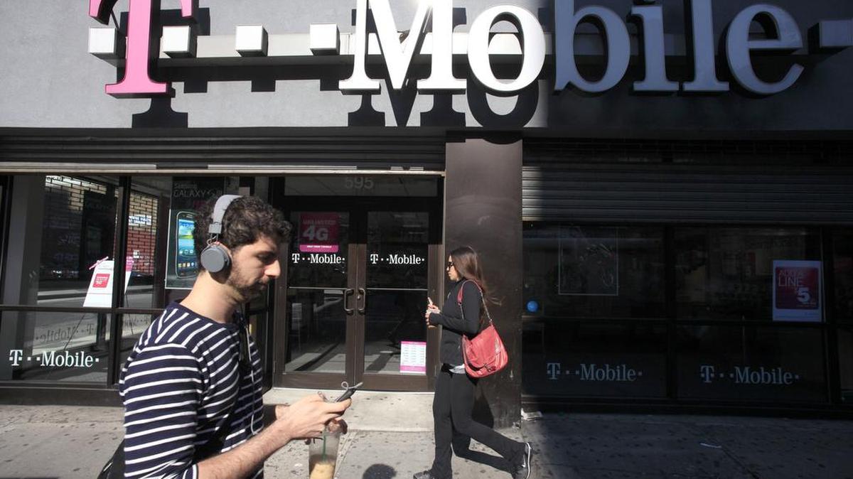 
La información robada incluye nombres, fechas de nacimiento, direcciones, números de seguro social y otros datos sobre la solvencia de los clientes.
