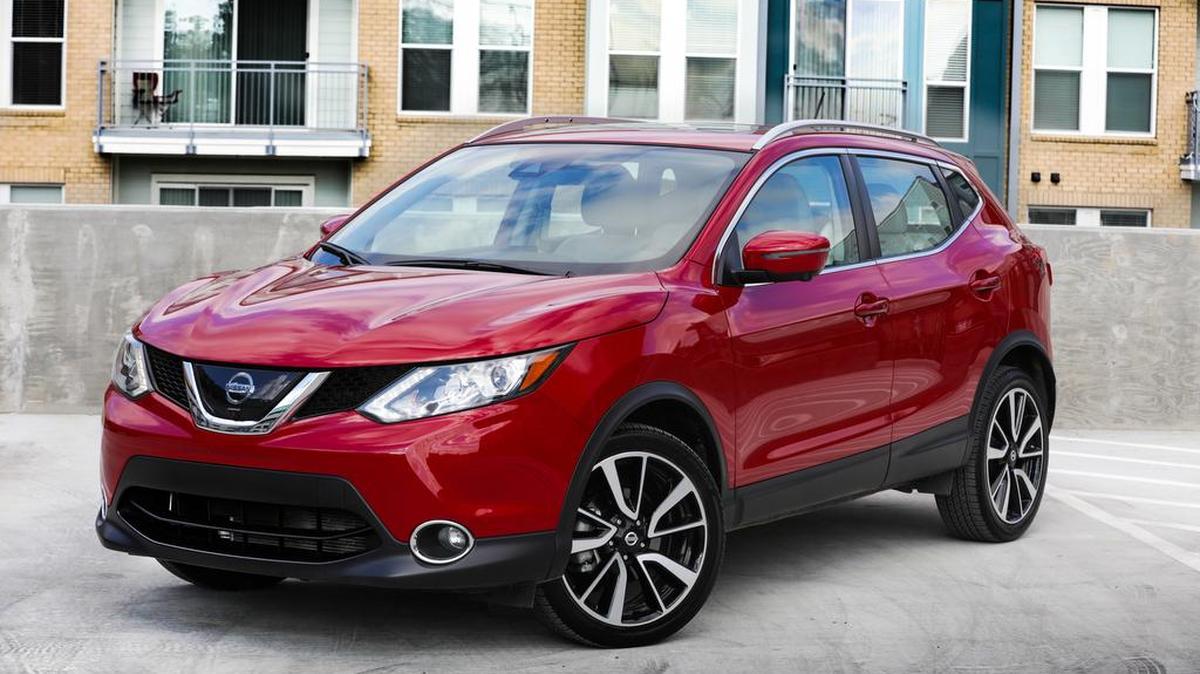 El Nissan Rogue Sport del 2018, que usa el chasis –y el nombre– del Rogue, es un auto con estilo, asequible y que deja una sensación grata al conducirlo.