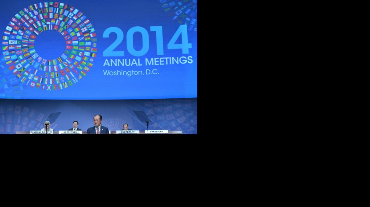 
El presidente del Banco Mundial Jim Yong Kim habla el viernes en la reunión plenaria del FMI y el BM en Washington.
