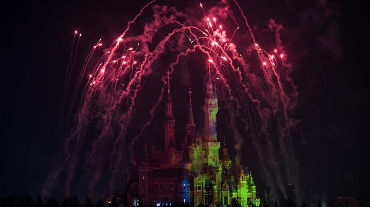 Shanghái extendió finalmente la alfombra roja a Disney