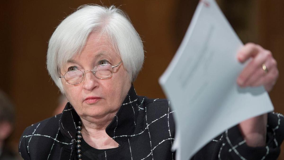 Yellen, comparece ante el Comité de Banca, Finanzas y Asuntos Urbanos para presentar el informe económico semestral en el Capitolio.