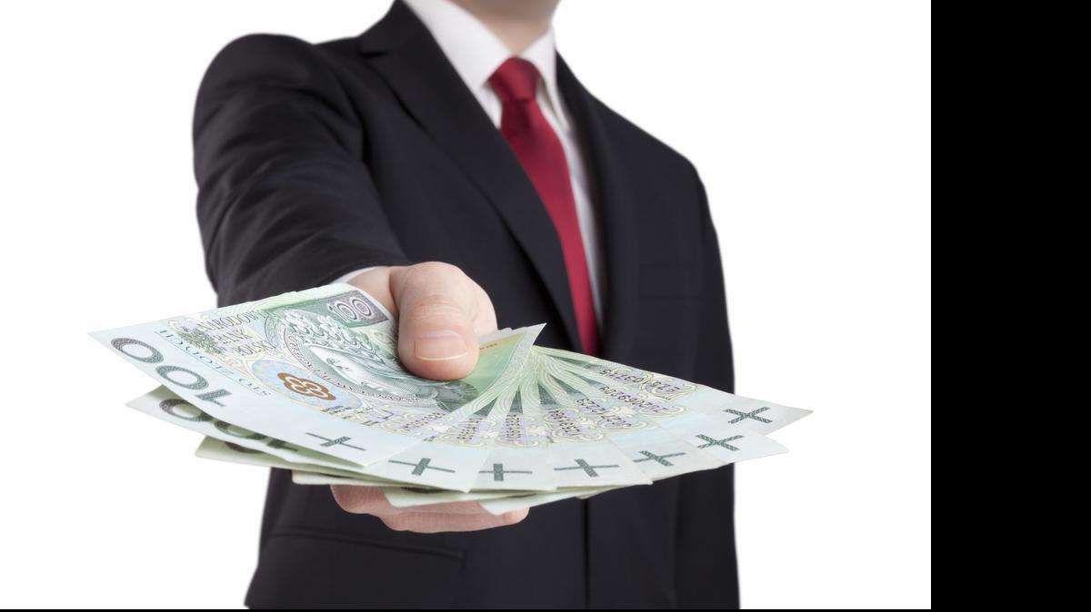 
Sin dudas, sus hijos significan mucho más para usted que el dinero. Pero si su hijo no puede mantenerse económicamente por sí mismo, este joven sencillamente se transforma en una onerosa carga financiera, en especial, si usted sigue pagando las cuentas.

