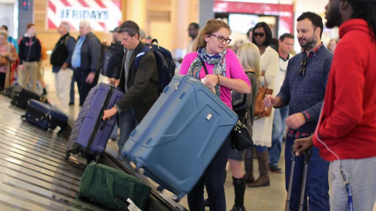 Se estima que casi 47 millones de personas viajen en el fin de semana largo, de ellas, más de 23 millones lo harán por avión.