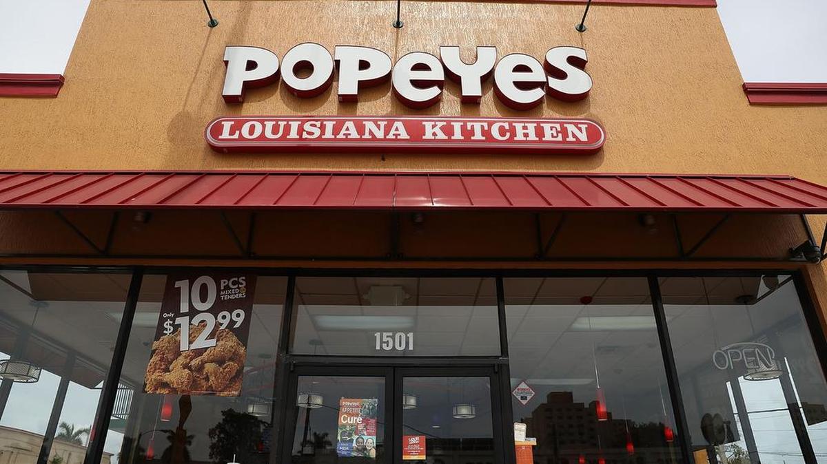Un restaurante Popeyes de Miami.