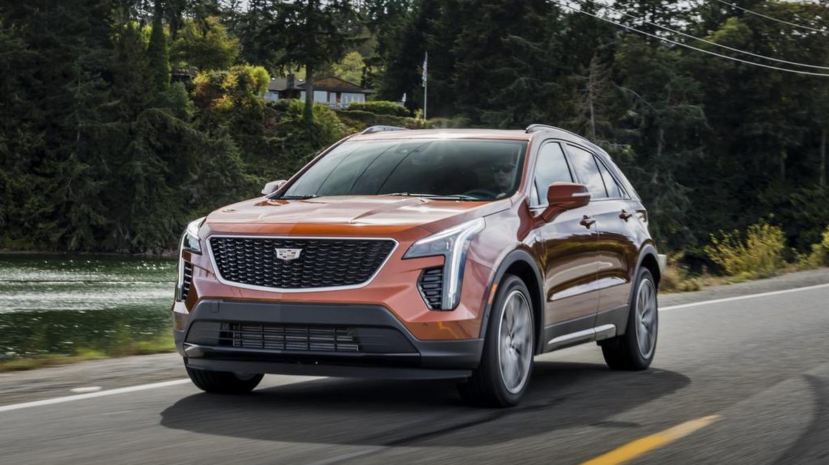 El Cadillac XT4 es un punto de entrada accesible al mundo de los SUV de lujo compacto, con un motor de bajo consumo y mucho espacio para las piernas en la parte trasera.