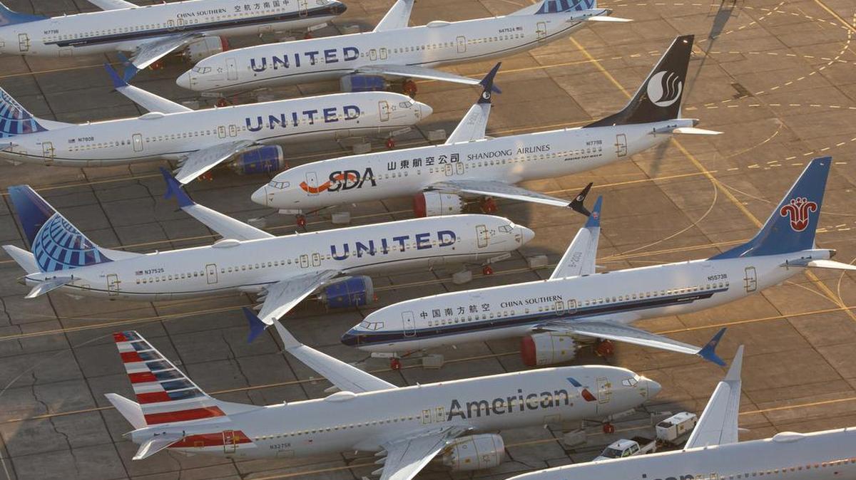 Un grupo de aviones Boeing 737 MAX estacionados en el Aeropuerto Internacional de Grant County el miércoles, en Moses Lake, Washington.