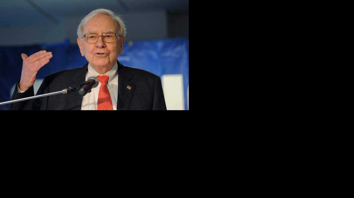 
Las acciones de la empresa de Buffett, Berkshire Hathaway (Nebraska), crecieron un 27 por ciento este año, debido a que decenas de los negocios que compró el octogenario en las últimas cinco décadas obtuvieron ganancias récord.
