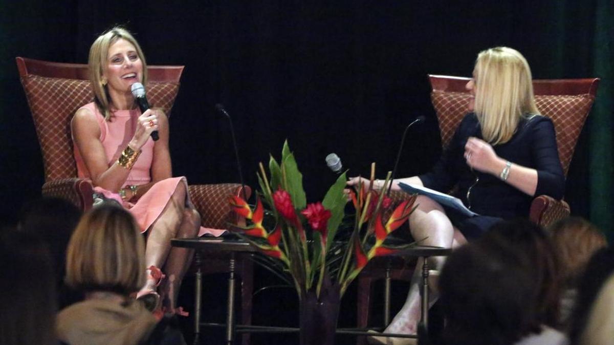 Laurie Ann Goldman (izq.), directora ejecutiva y fundadora de LA Ventures. Estados Unidos tiene 16.6 por ciento de mujeres en consejos de administración de empresas. Foto de archivo.
