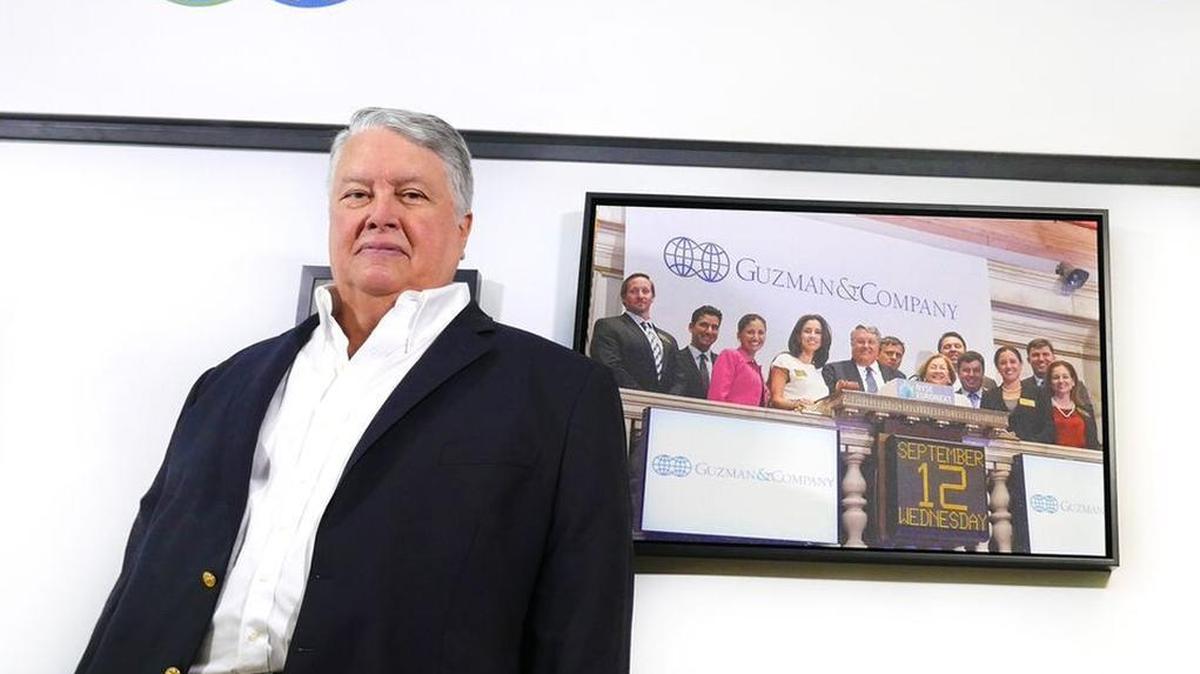 Leo Guzmán, presidente y fundador de las compañías Guzman & Company y Guzman Energy.
