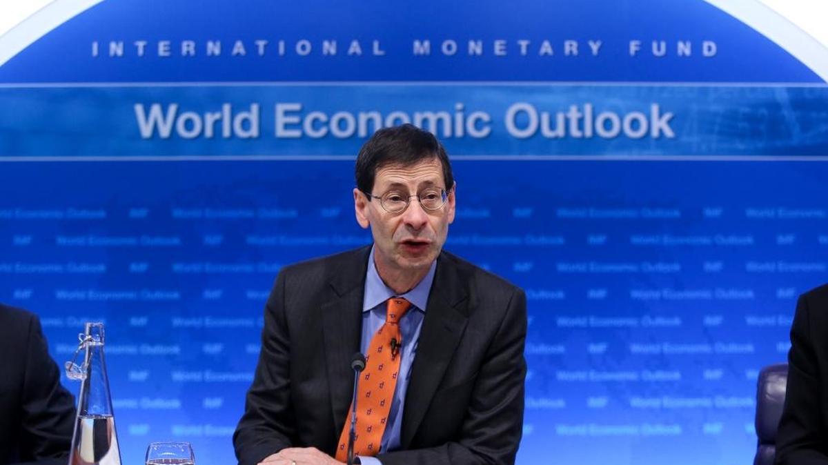 El economista-jefe del FMI, Maurice Obstfeld, dijo que “afrontamos sobresaltos este año, particularmente en el mundo emergente y en desarrollo”, en una conferencia de prensa en Londres.