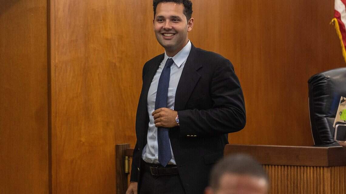 Calvo dejará el Concejo de Hialeah para aspirar a un cargo más alto en el Condado Miami-Dade
