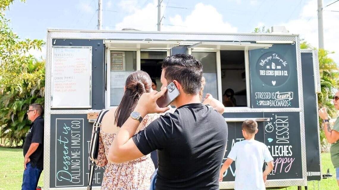 ¿Tiene un food truck en Hialeah? La ciudad va a regular dónde pueden operar