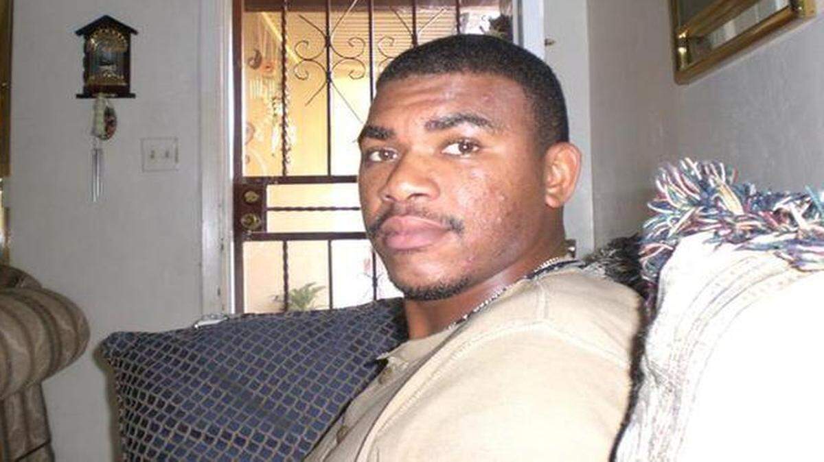 
El ex pelotero cubano Serguey Linares, en una foto sin fechar de su cuenta de MySpace.
