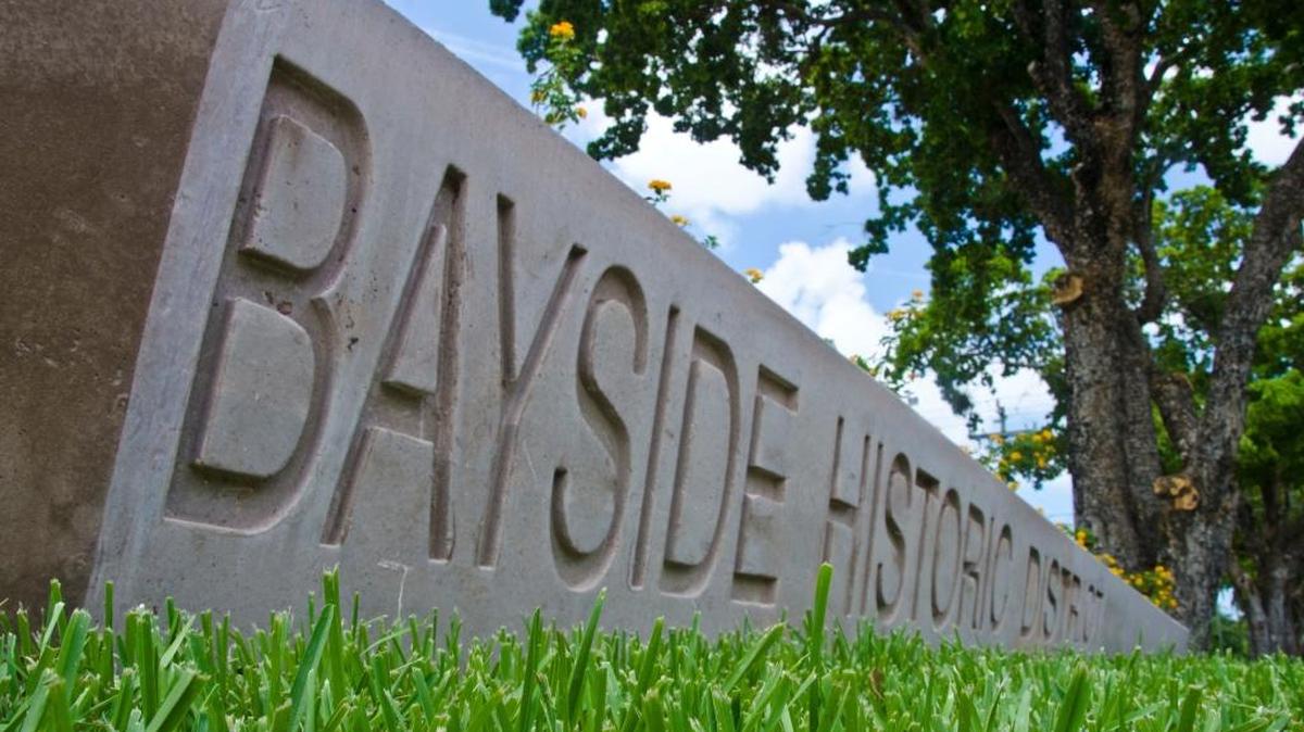 Un proceso de renovación y reconstrucción está formando la nueva identidad de MiMo Biscayne Boulevard Historic District.