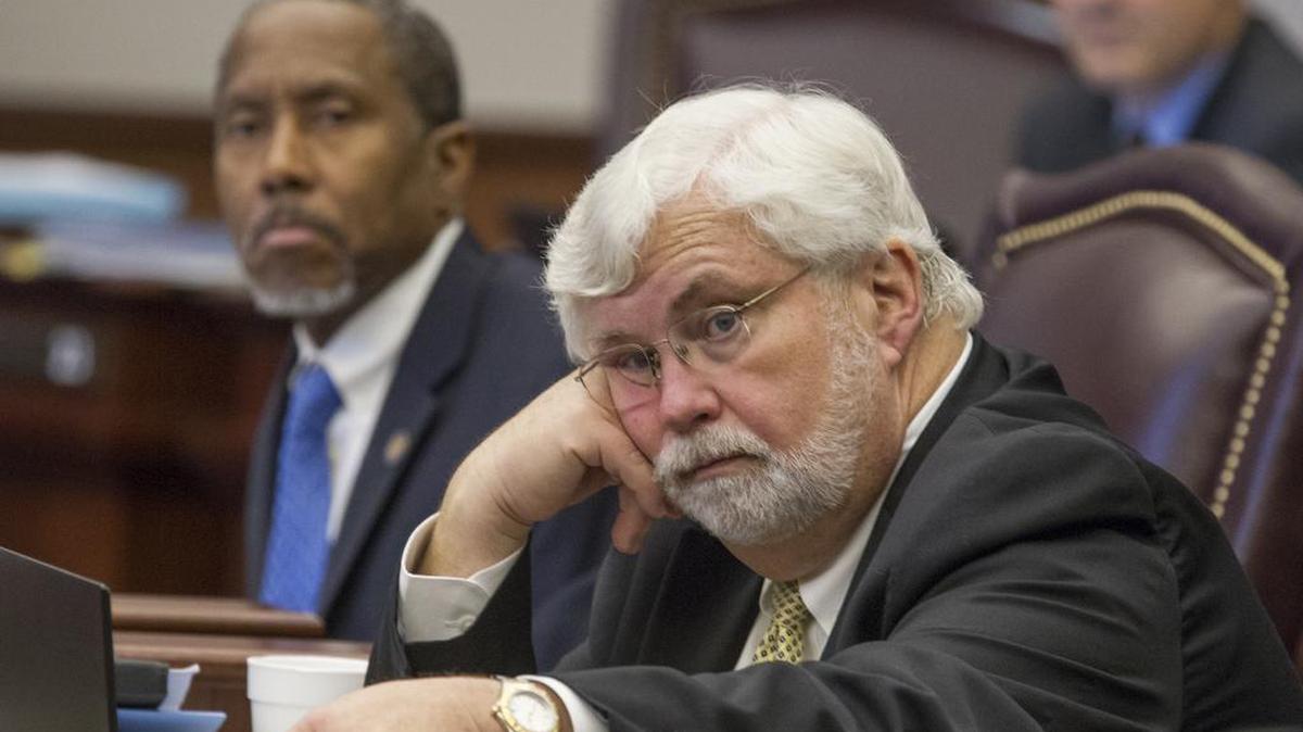 El senador Jack Latvala, republicano de Clearwater, durante un debate el 5 de mayo de 2017 en Tallahassee, Florida.